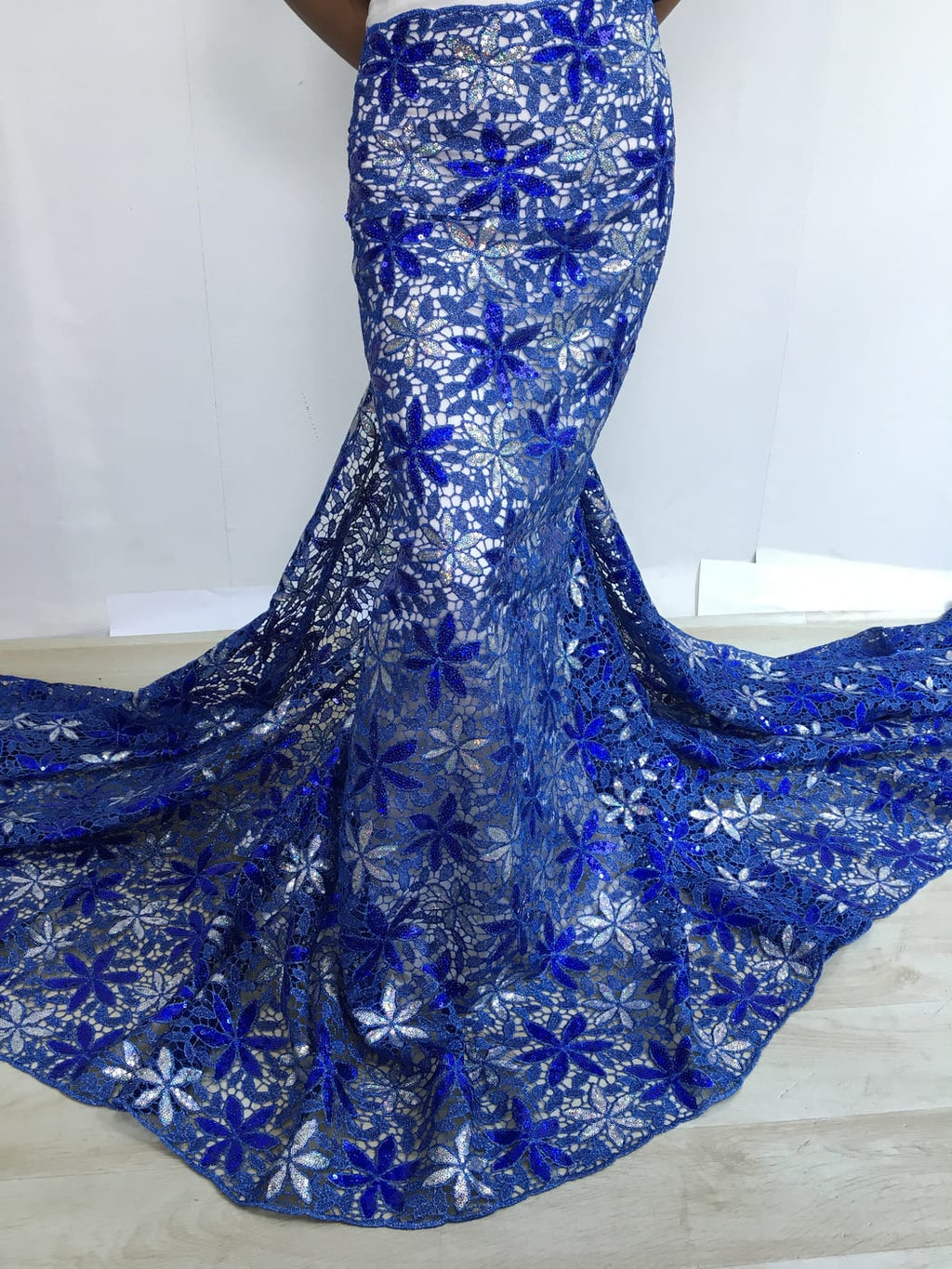 [codex-media-15] African Guipure Cord Lace Fabric with Sequins, Nigerian Water Soluble Lace Fabric for Sewing Wedding Party Dresses image 16
